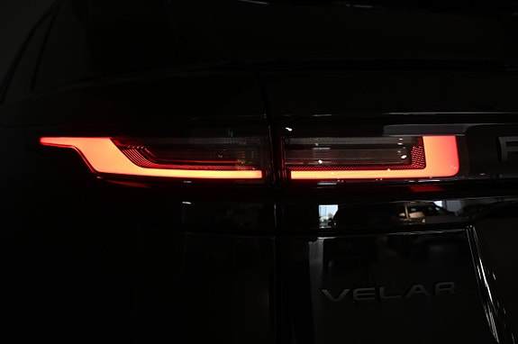 Land Rover Range Rover Velar 30 of 30