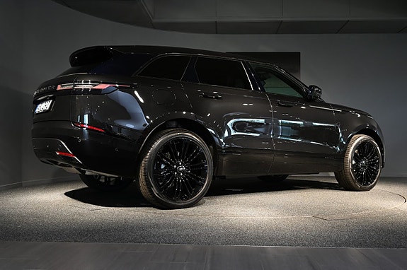 Land Rover Range Rover Velar 7 of 30