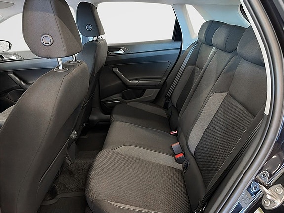 Volkswagen Polo 10 of 12