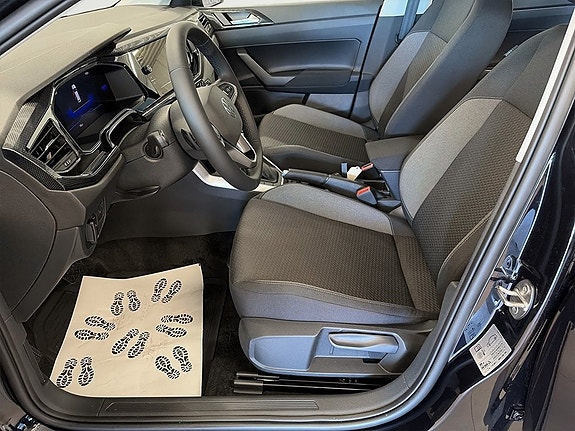 Volkswagen Polo 7 of 12