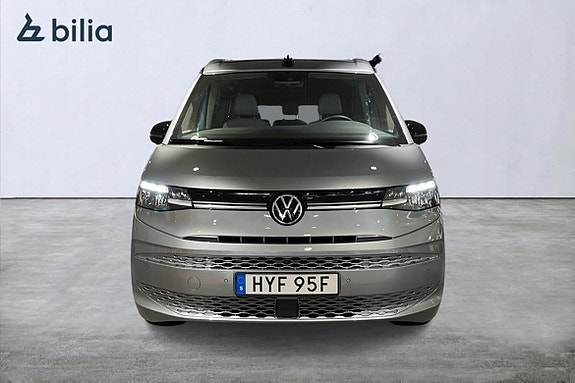Volkswagen California 3 of 5