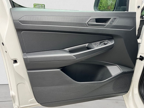 Volkswagen Caddy 8 of 22
