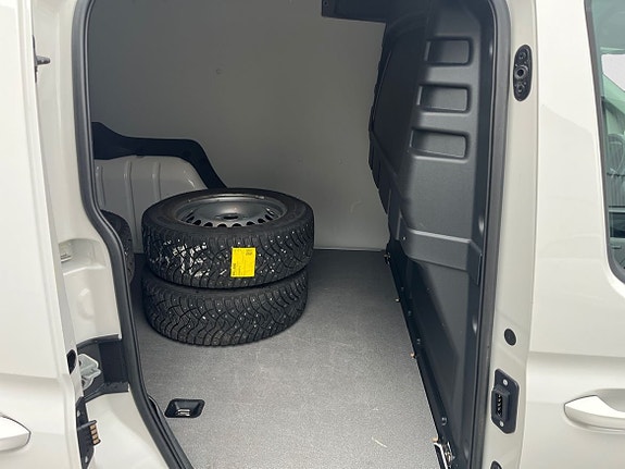 Volkswagen Caddy 13 of 22