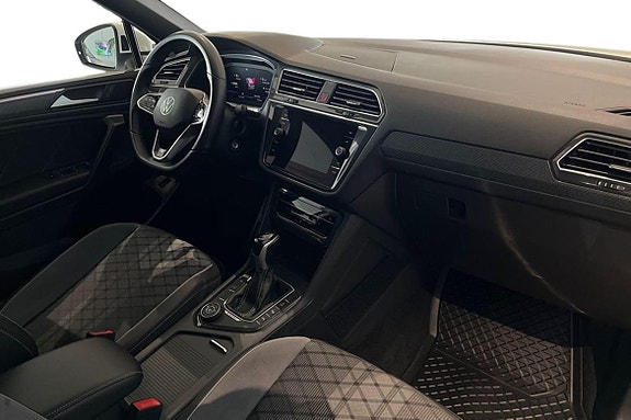 Volkswagen Tiguan Allspace 16 of 25