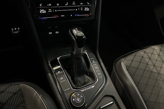 Volkswagen Tiguan Allspace 11 of 25