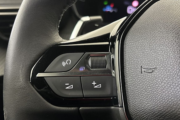 Peugeot 2008 8 of 18