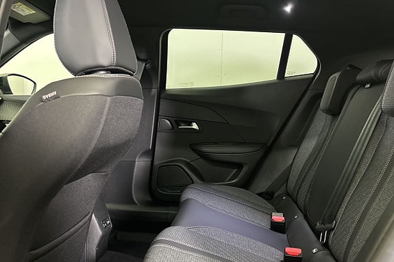 Peugeot 2008 6 of 18