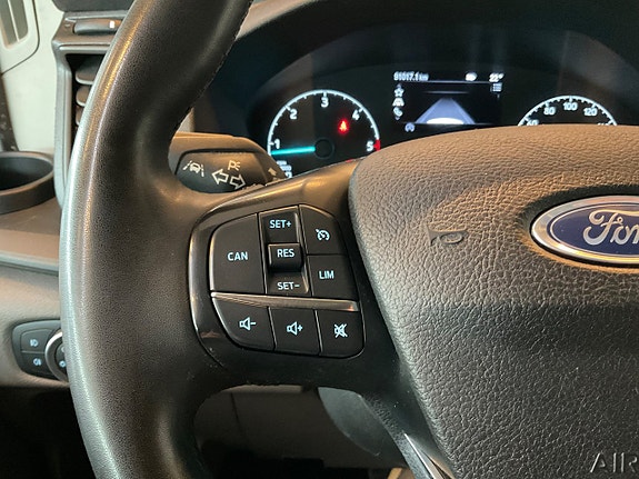 Ford Transit 14 of 17