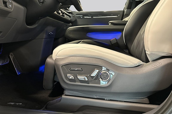 Kia EV9 17 of 27