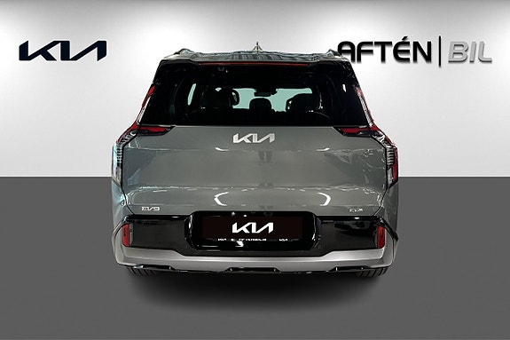 Kia EV9 5 of 27