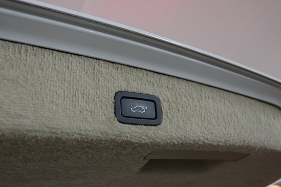 Volvo V70 18 of 22