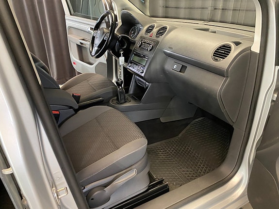 Volkswagen Caddy 19 of 30
