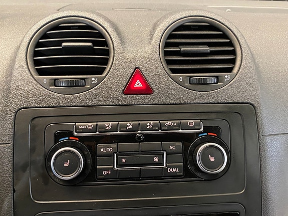 Volkswagen Caddy 29 of 30