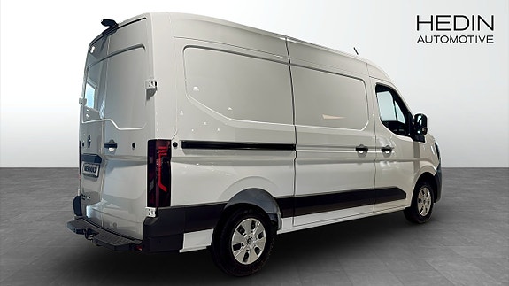 Renault Master 2 of 5