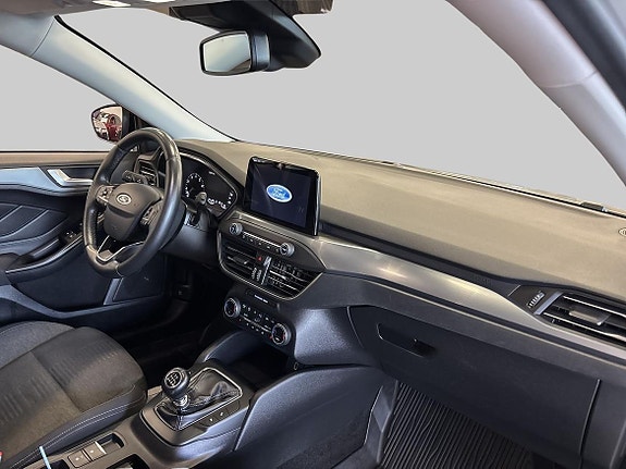 Ford Focus 9 of 20