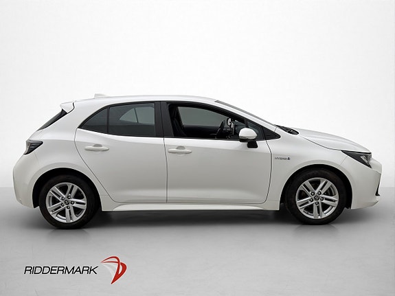 Toyota Corolla 9 of 30