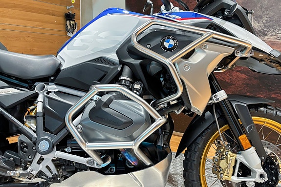 BMW R 1250 GS |Akrapovic|Touratech|Motorbågar|Navi|Nyservad|SE SPEC| 8 of 17