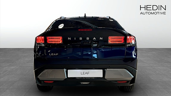 Nissan Leaf 4 of 5