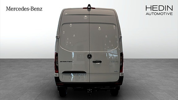 Mercedes-Benz Sprinter 319 7 of 9
