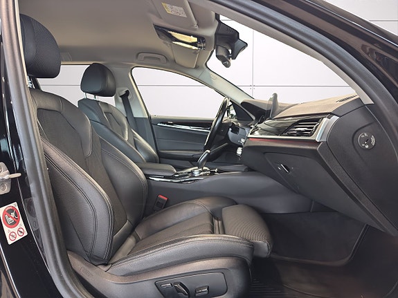 BMW 520d 13 of 25