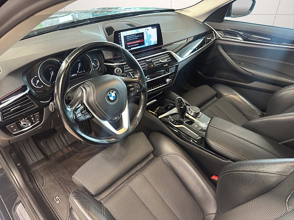 BMW 520d 9 of 25