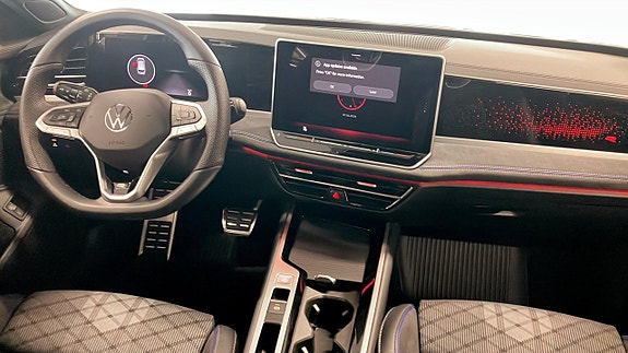 Volkswagen Passat 11 of 14