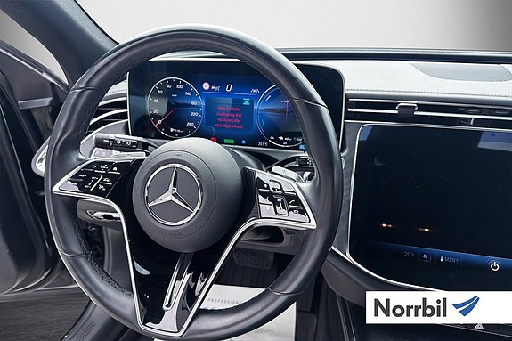 Mercedes-Benz E300 de 10 of 23