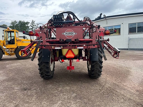Hardi Commander 2800 7 of 9