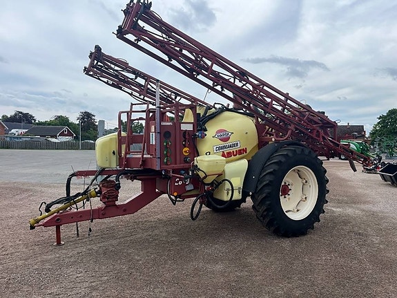 Hardi Commander 2800 3 of 9