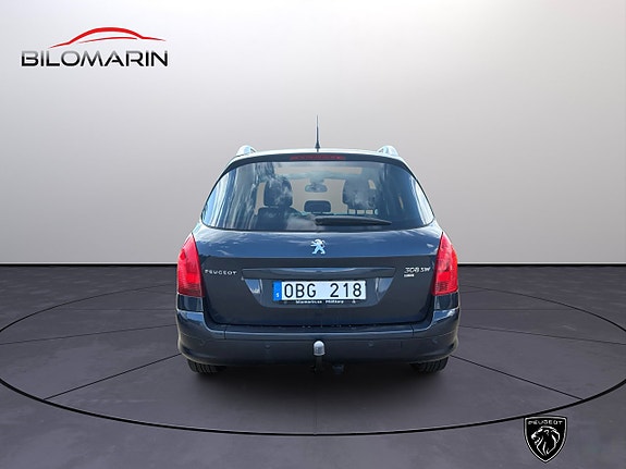 Peugeot 308 SW 3 of 5
