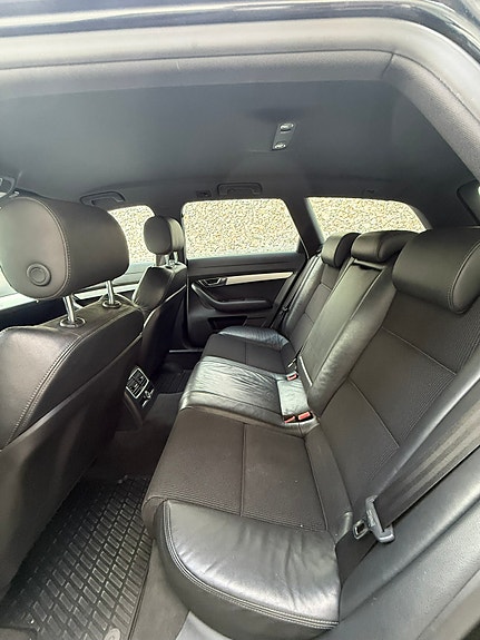 Audi A6 4 of 5