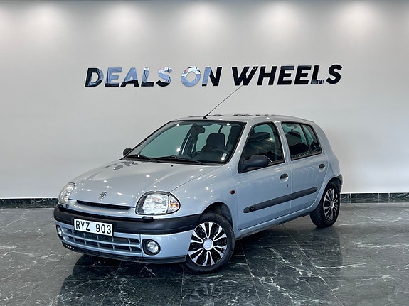 Renault Clio 3 of 5