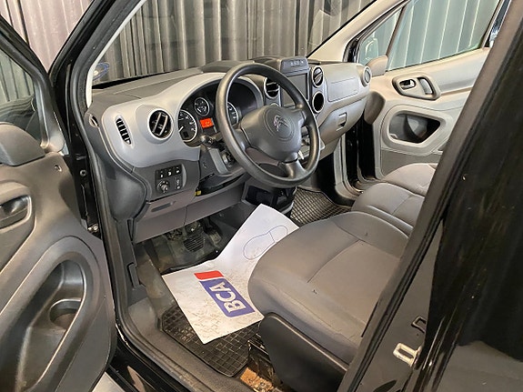 Citroen Berlingo 17 of 30