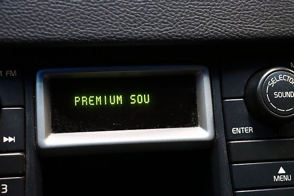 Volvo XC90 25 of 25