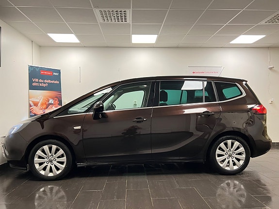 Opel Zafira Tourer 7 of 26