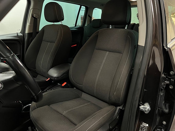 Opel Zafira Tourer 12 of 26