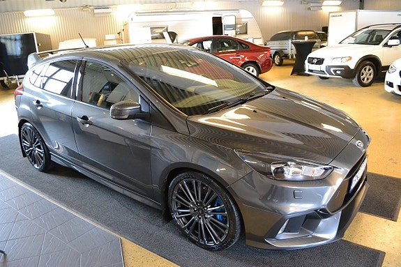 Ford Focus 2 of 5