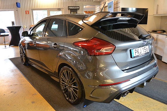 Ford Focus 4 of 5