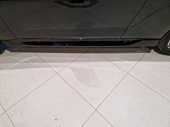 MINI Cooper SE 15 of 16