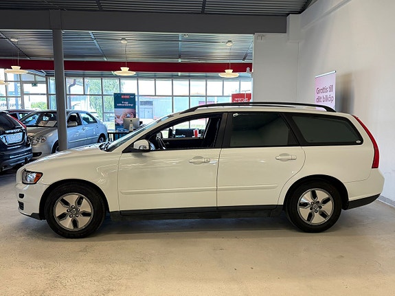 Volvo V50 5 of 5