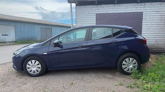 Opel Astra 3 of 14