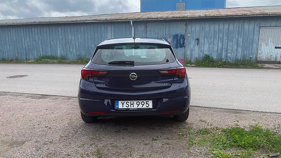 Opel Astra 14 of 14
