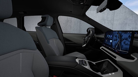 BMW iX3 6 of 11