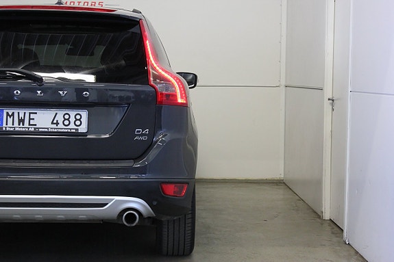 Volvo XC60 6 of 24