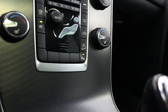 Volvo XC60 24 of 24