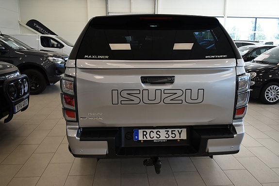Isuzu Pickup 6 of 21
