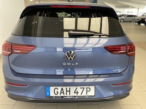 Volkswagen Golf VIII 7 of 18