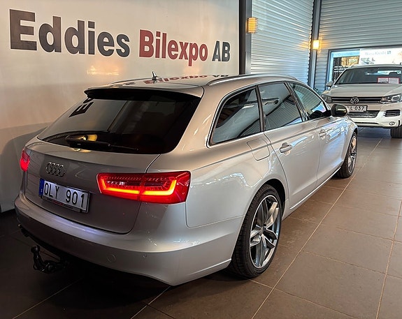 Audi A6 4 of 11