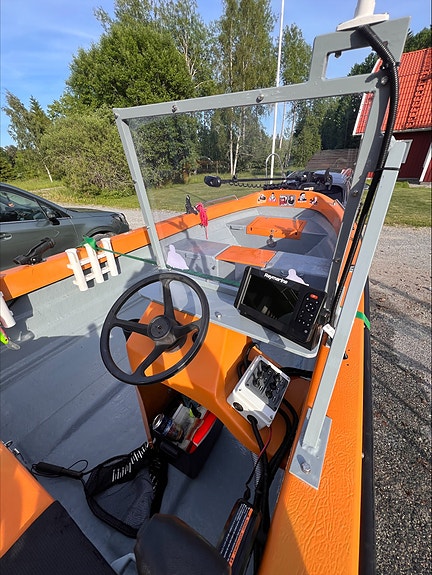 Crescent 465 30hk Tohatsu 4t Sportfiskebåt 8 of 9