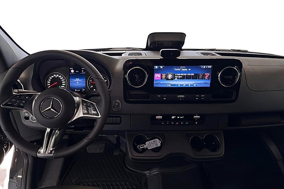 Mercedes-Benz Sprinter 319 8 of 16